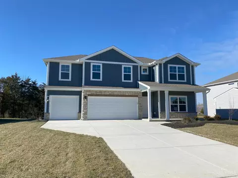 3677 Heritage Farm Ln, Amelia, OH 45102