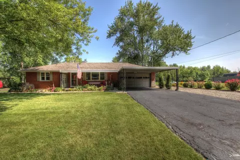 320 Turner Dr, Lebanon, OH 45036