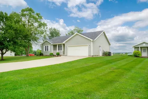 124 Nicholas Dr, Peebles, OH 45660