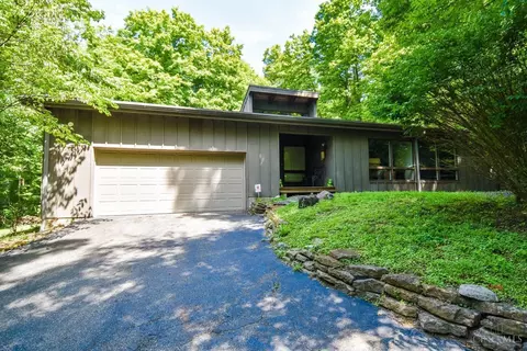 650 Old Boston, Batavia, OH 45103