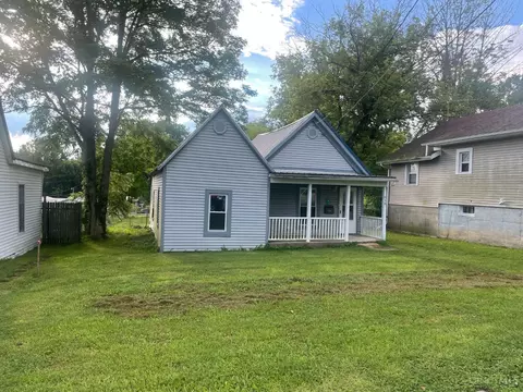 618 East St, Hillsboro, OH 45133