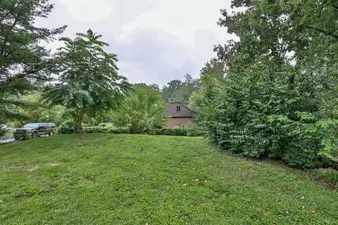 960 Markley, Cincinnati, OH 45230 photo 22