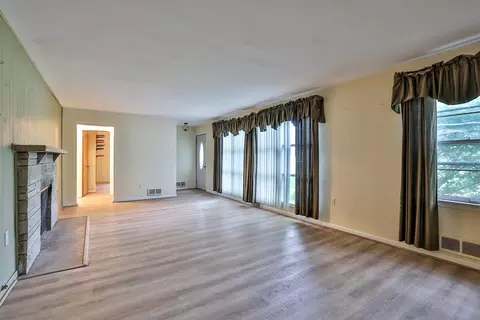 960 Markley, Cincinnati, OH 45230 photo 5