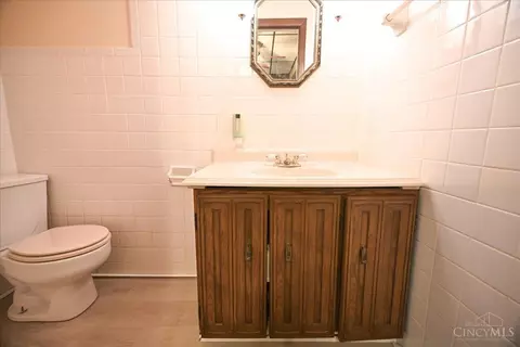 6614 Knottypine, Cincinnati, OH 45230 photo 3