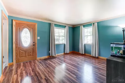 516 Maple Dr, Reading, OH 45215 photo 8