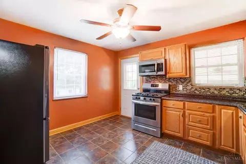 516 Maple Dr, Reading, OH 45215 photo 11