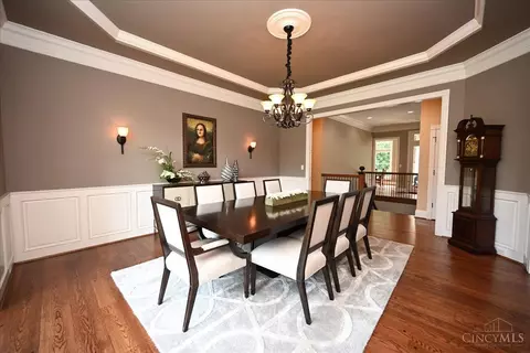 895 Sanctuary Ln, Hamilton Township, OH 45039 photo 11