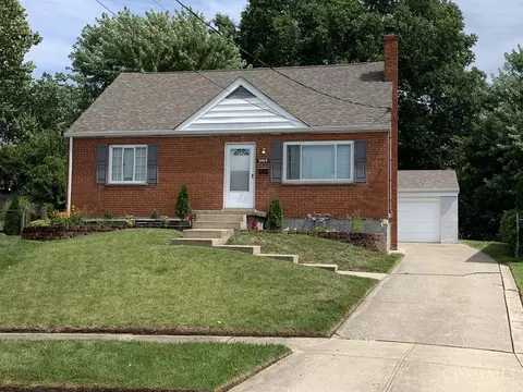 3464 Tangent Dr, Cheviot, OH 45211