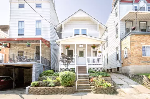 1745 Sherman, Cincinnati, OH 45212
