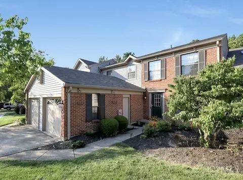 5220 Londonderry Dr, Sharonville, OH 45241