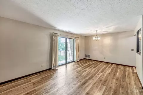 537 Davis #7, Cincinnati, OH 45255 photo 9