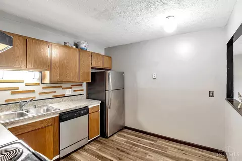 537 Davis #7, Cincinnati, OH 45255 photo 12