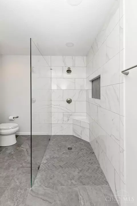 6414 Silverfox, Cincinnati, OH 45230 photo 31