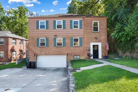 3015 Kinmont, Cincinnati, OH 45208