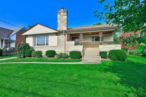 6509 Elwynne Dr, Silverton, OH 45236
