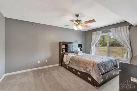 396 Legacy, Harrison, OH 45030 photo 17