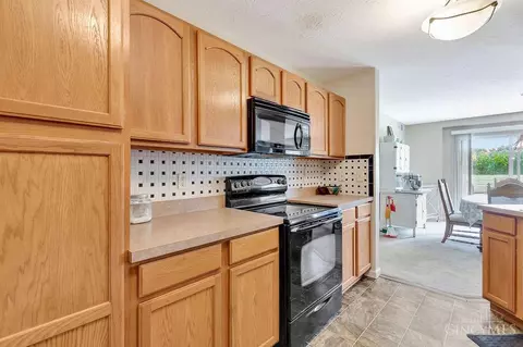 396 Legacy, Harrison, OH 45030 photo 16