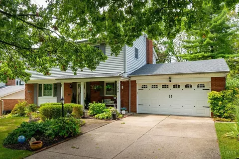 729 Lullaby Ct, Cincinnati, OH 45238