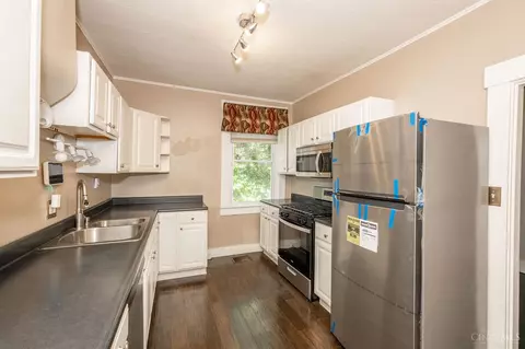 415 Bradley Ave, Reading, OH 45215 photo 10