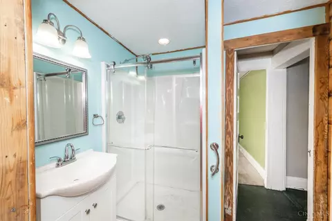 415 Bradley Ave, Reading, OH 45215 photo 24