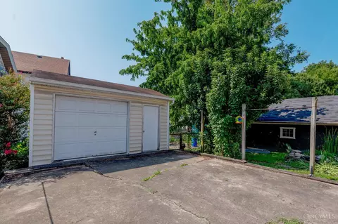 1661 Pullan, Cincinnati, OH 45223 photo 56