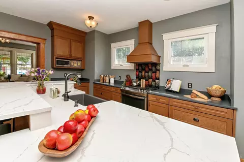 1661 Pullan, Cincinnati, OH 45223 photo 21