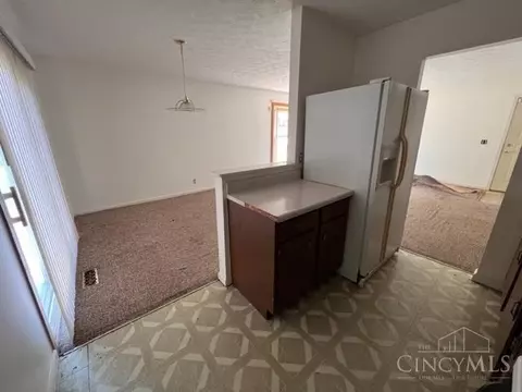 4833 Stoneybrook Rd, Cincinnati, OH 45244 photo 10