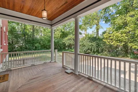 938 Lenox, Cincinnati, OH 45229 photo 27