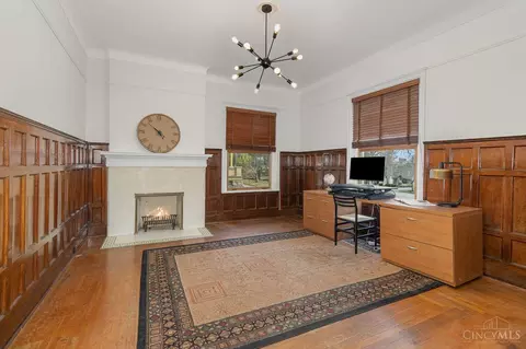 938 Lenox, Cincinnati, OH 45229 photo 7