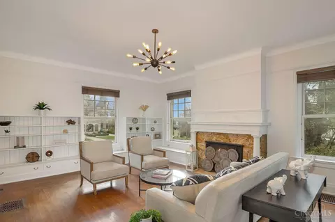 938 Lenox, Cincinnati, OH 45229 photo 11