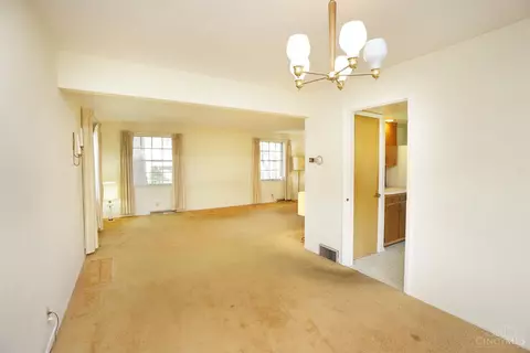 13 Junefield, Greenhills, OH 45218 photo 14