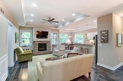 8020 Hignite, Cincinnati, OH 45255 photo 5