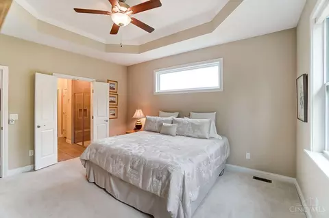 8020 Hignite, Cincinnati, OH 45255 photo 18