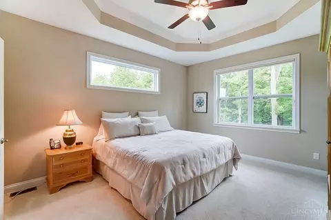 8020 Hignite, Cincinnati, OH 45255 photo 17