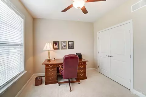 8020 Hignite, Cincinnati, OH 45255 photo 16