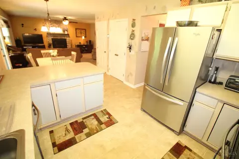 8331 Timber, Mason, OH 45040 photo 12