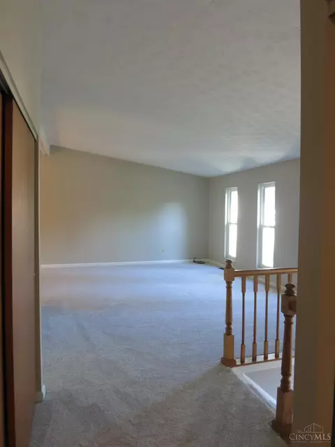 1931 Windhill Ter, Cincinnati, OH 45255 photo 12