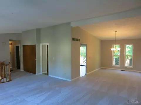 1931 Windhill Ter, Cincinnati, OH 45255 photo 11