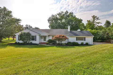 2565 Fleetwood Ave, Cincinnati, OH 45211