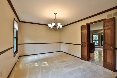 9021 Winthrop Dr, Montgomery, OH 45249 photo 16