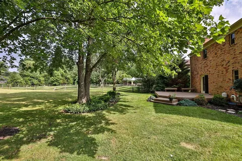 9021 Winthrop Dr, Montgomery, OH 45249 photo 29