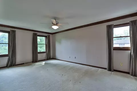 9021 Winthrop Dr, Montgomery, OH 45249 photo 17