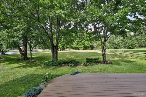 9021 Winthrop Dr, Montgomery, OH 45249 photo 33