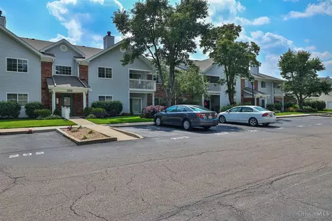 12071 Carrington Ln #104, Symmes Twp, OH 45140