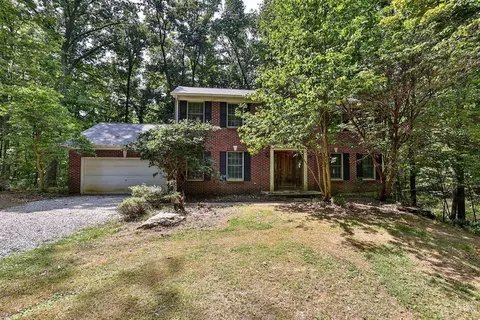 2531 Indian Meadows Dr, Batavia, OH 45103