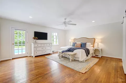 5750 Given Rd, Cincinnati, OH 45243 photo 21
