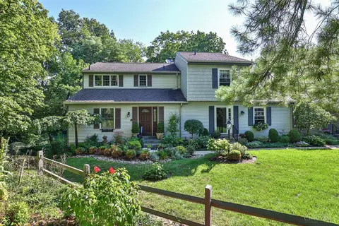 1372 Pennsbury, Cincinnati, OH 45238