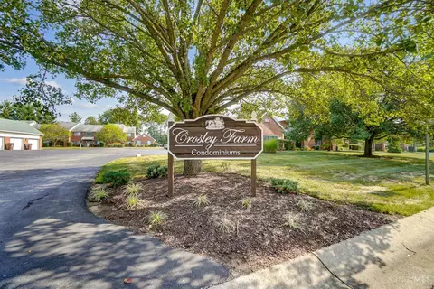 9651 Crosley Farm Dr #75, Colerain Twp, OH 45251