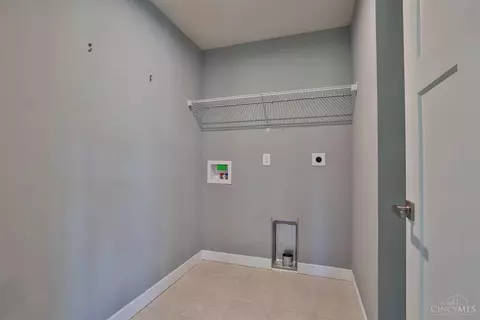 1253 Cavanaugh, Harrison, OH 45030 photo 3