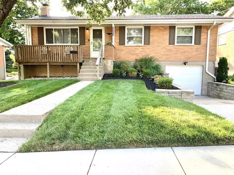 5020 Chantilly Dr, Cincinnati, OH 45238